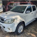 2011 Toyota Hills 3.0 D-4D Raider 4×4 Auto Double-Cabv full