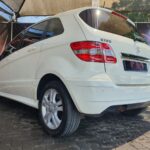 2011 Mercedes Benz B180 Auto full