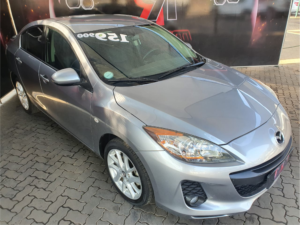 2014 Mazda 3 1.6 Dynamic 5-dr