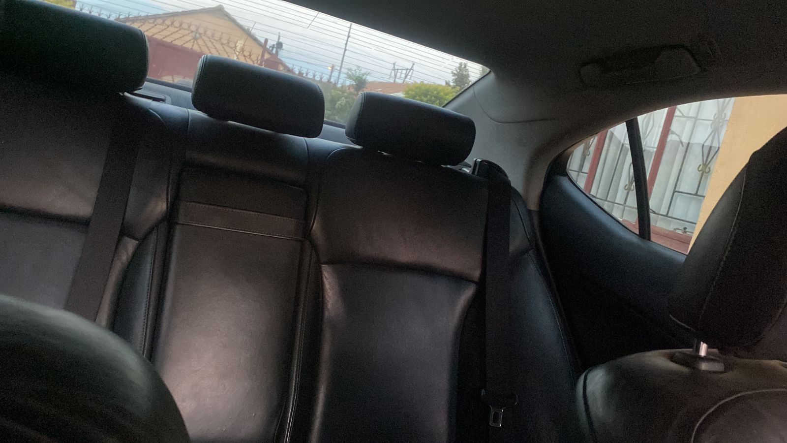 2010 Lexus IS Auto 250, photo 1